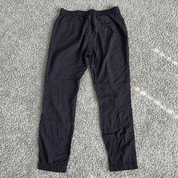 GAP girlfriend viscose jogger pants - Picture 4 of 6